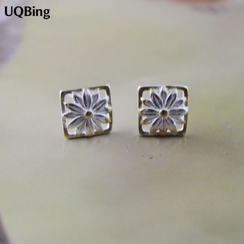 

Серьги-гвоздики женские из серебра 925 пробы, квадратные, с позолотой