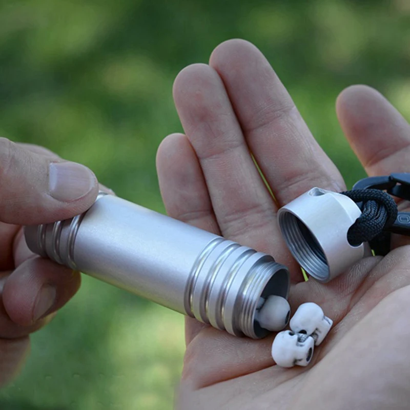 Серебристая водостойкая канистра из алюминиевого сплава медицинская