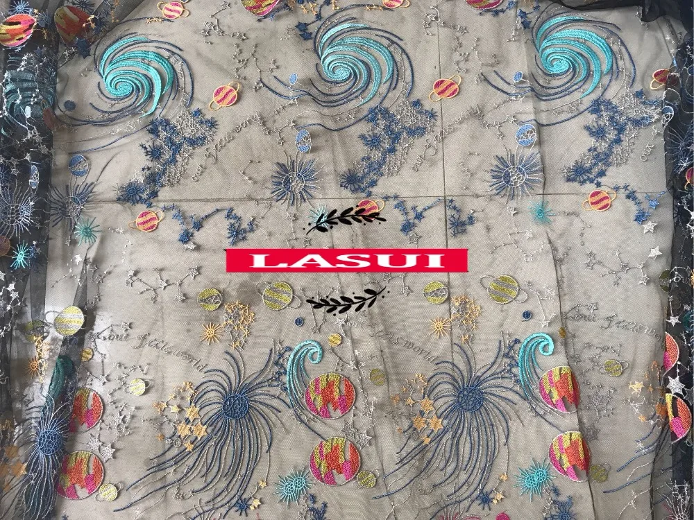 LASUI 3 ярдов = 1 лот Высокое качество Многоцветный звездное небо вышивка кружевная ткань черная сетка Одежда Платье diy свадебная ткань X0478