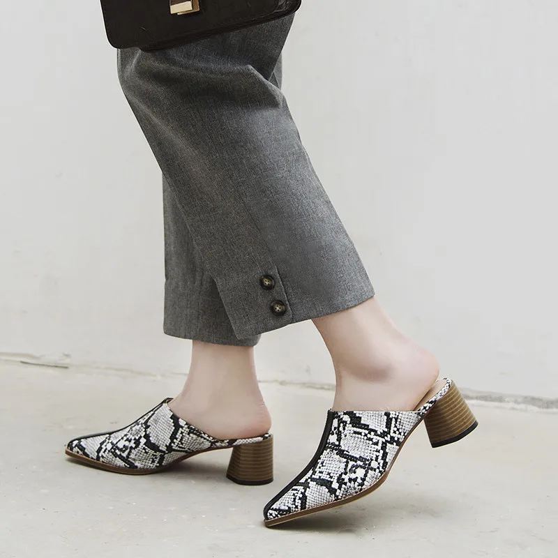 Женские туфли лодочки MORAZORA черные на высоком каблуке с острым носком выход