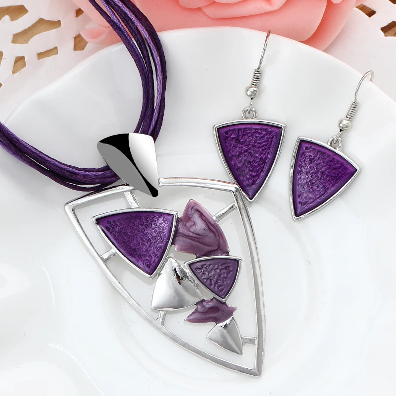 Женский винтажный комплект ювелирных изделий MINHIN сережки с подвесным