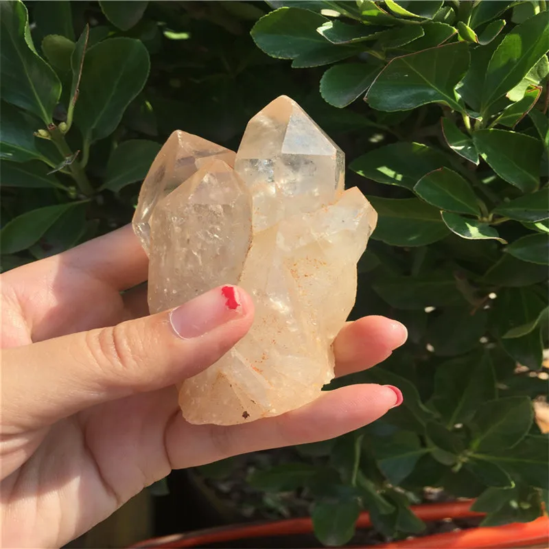 

310g Natural and beautiful crystal stone