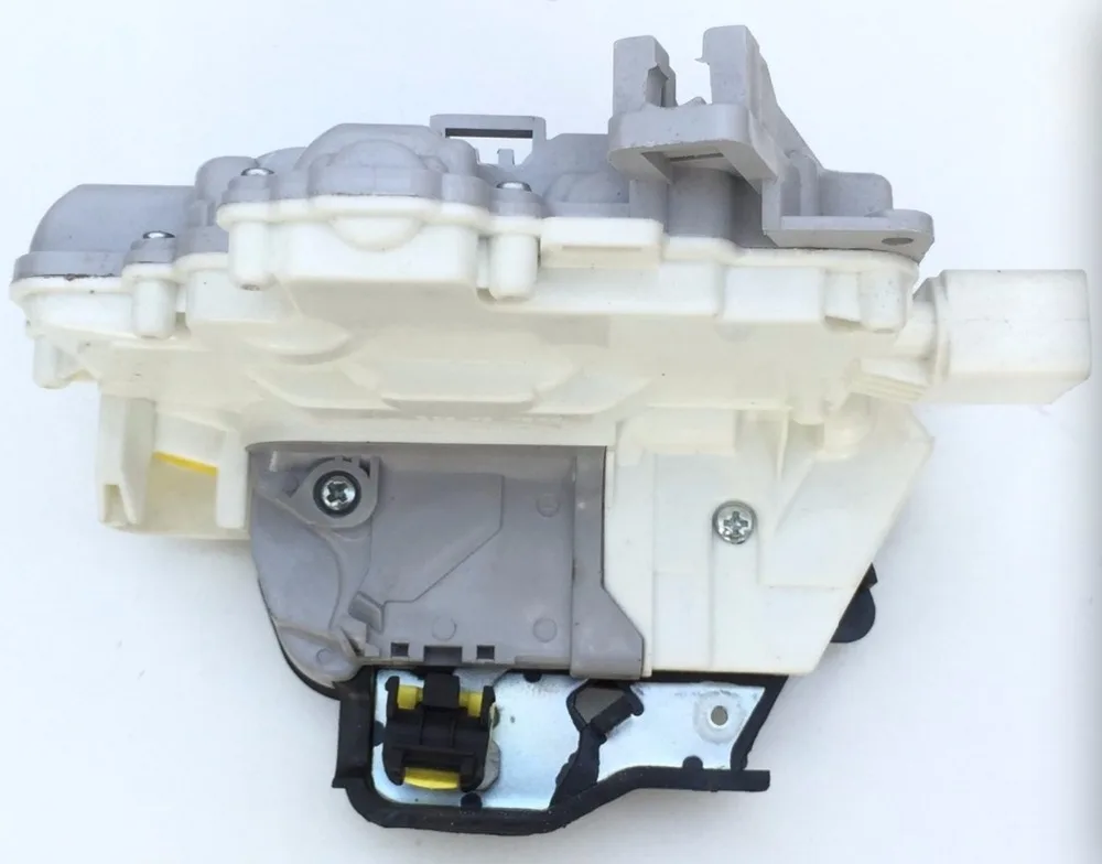 Чехол для Audi A3/S3 A6/S6 C6 A8/S8 R8 RS3 RS6 A4 SEAT EXEO 3R2 ST 3R5 передний правый дверные замки защелки