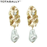 totasally baroque style vintage irregular shape simulated pearl dangle earrings woman leaf statement earrings jewelry party show