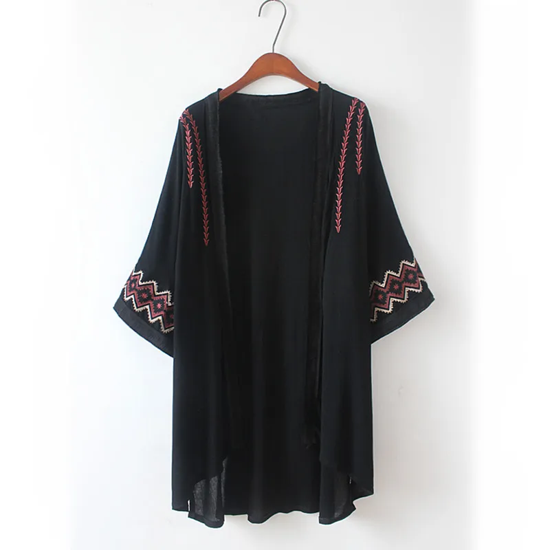 Ethnic embroidery summer cardigan women 2018 korean fashion sunproof ladies thin cotton linen Kimono boho long cardigans |