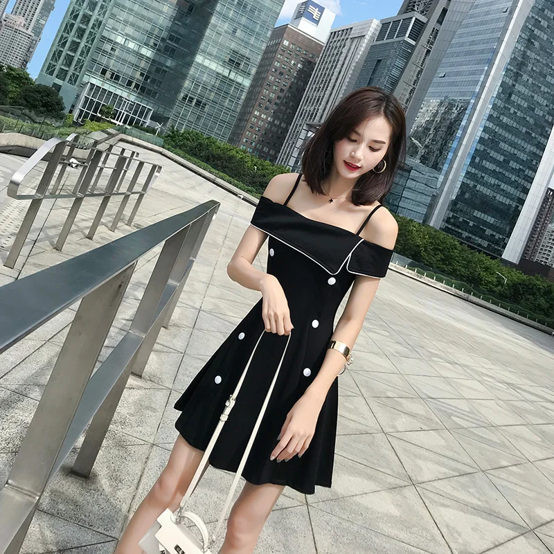 

2018 new slim black dress with a word shoulder black strap dress