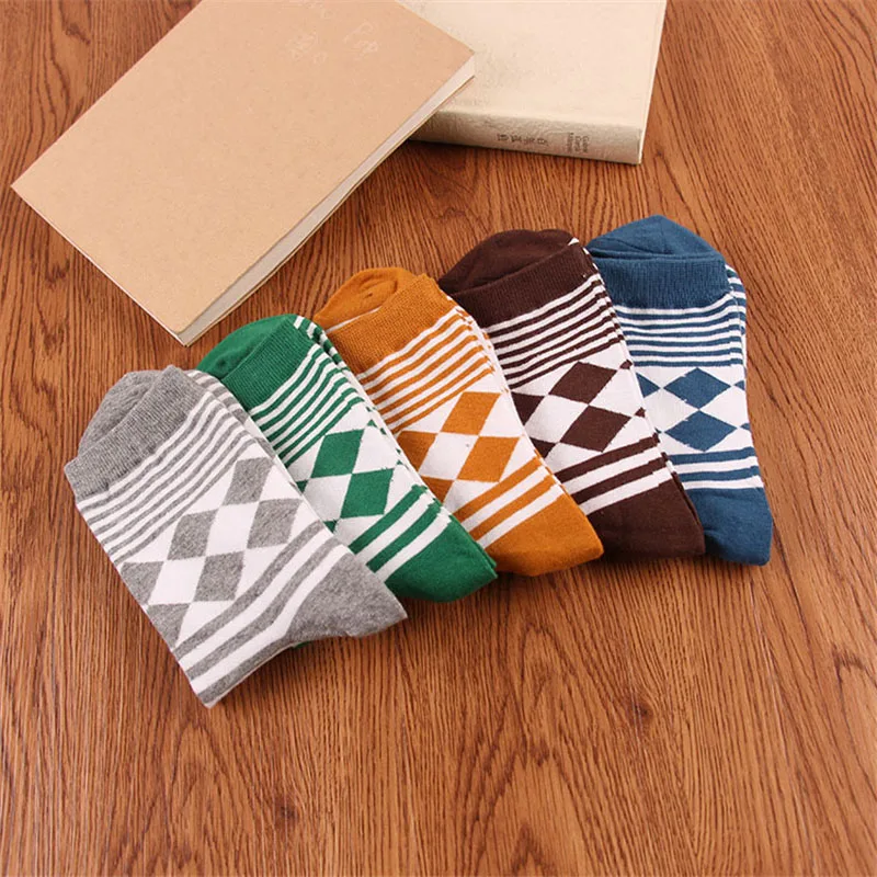 Мужские хлопковые носки стеганые модные короткие без пятки в полоску более