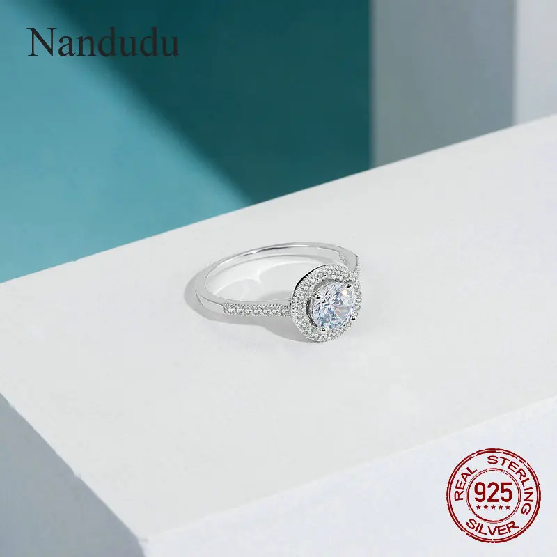 Nandudu 925 пробы серебро круглый форма сияющая элегантность ясно CZ цветок палец