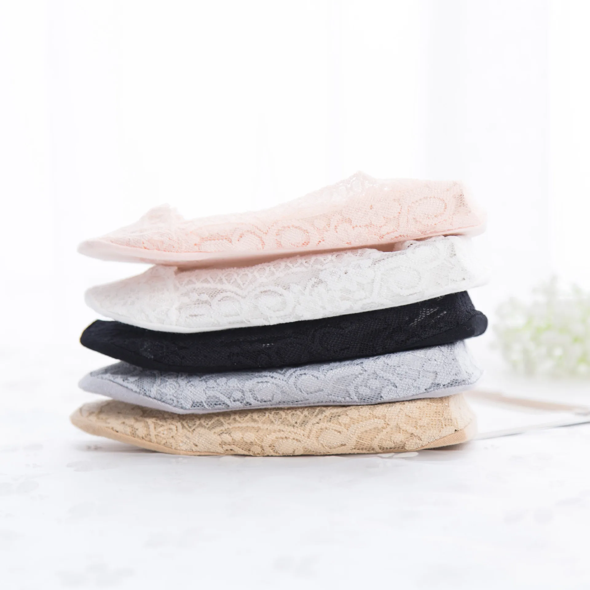 Невидимые носки с закрытым носком нескользящие кружевом женские тонкие