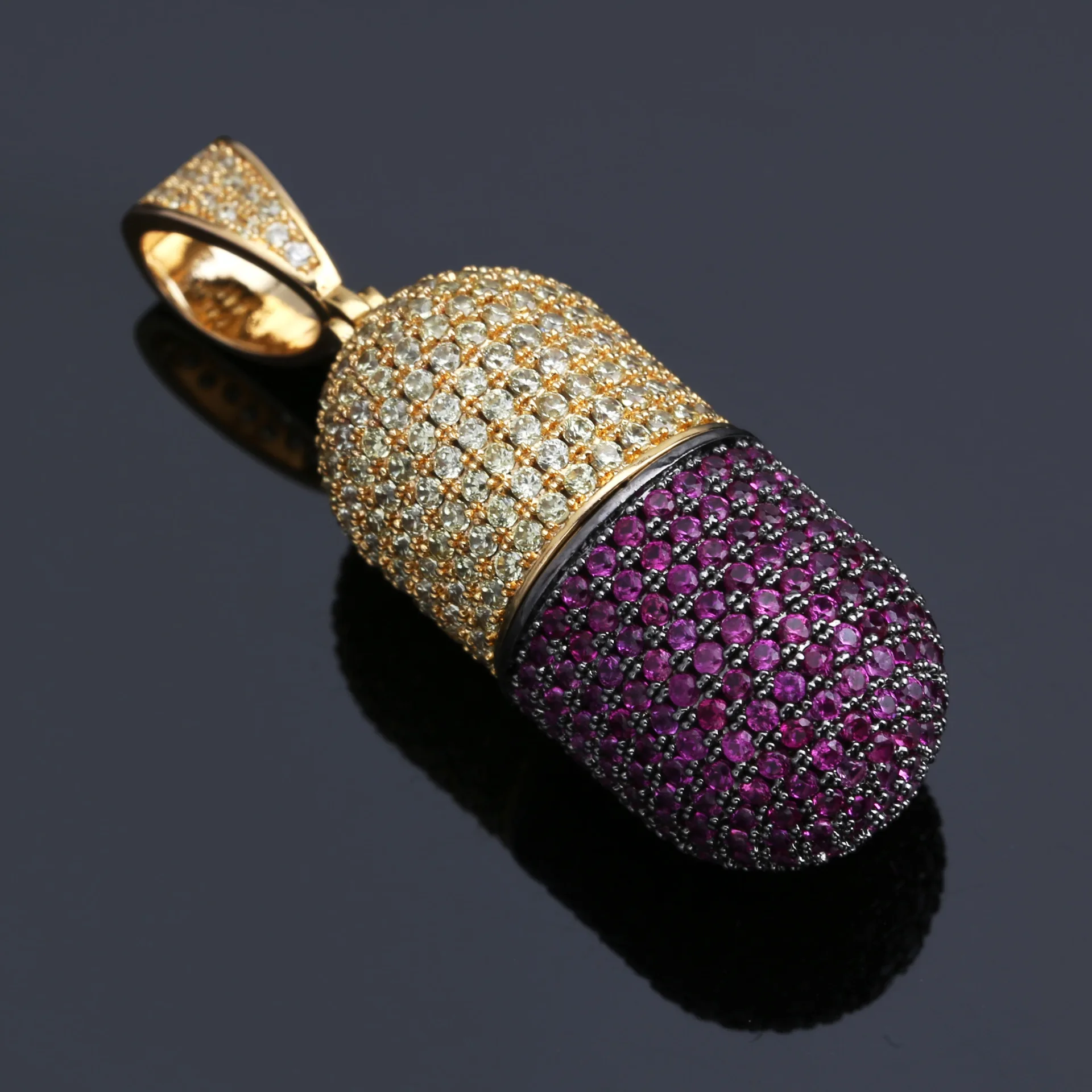 

Ice Out Capsule Hip Hop Pendant AAA Cubic Zirconia Detachable Necklace Accessories