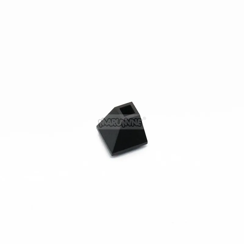 Черный Marumine черепица Кукуруза 45 2x2 Invert 3676 склон кирпичики город строительные Развивающие игрушки для детей - Цвет: Черный