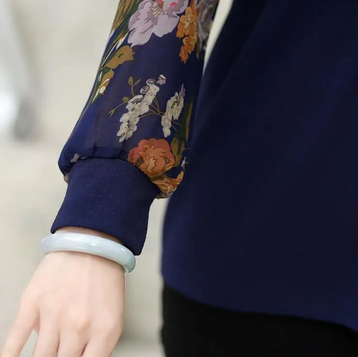 Женская трикотажная футболка для женщин среднего возраста с трехмерной вышивкой