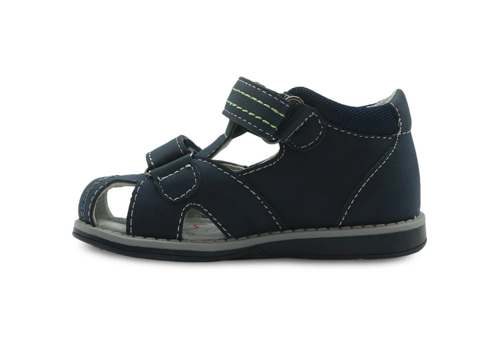 Apakowa/Новая летняя детская обувь; брендовые сандалии с закрытым носком для маленьких мальчиков; ортопедические спортивные сандалии из искусственной кожи для маленьких мальчиков