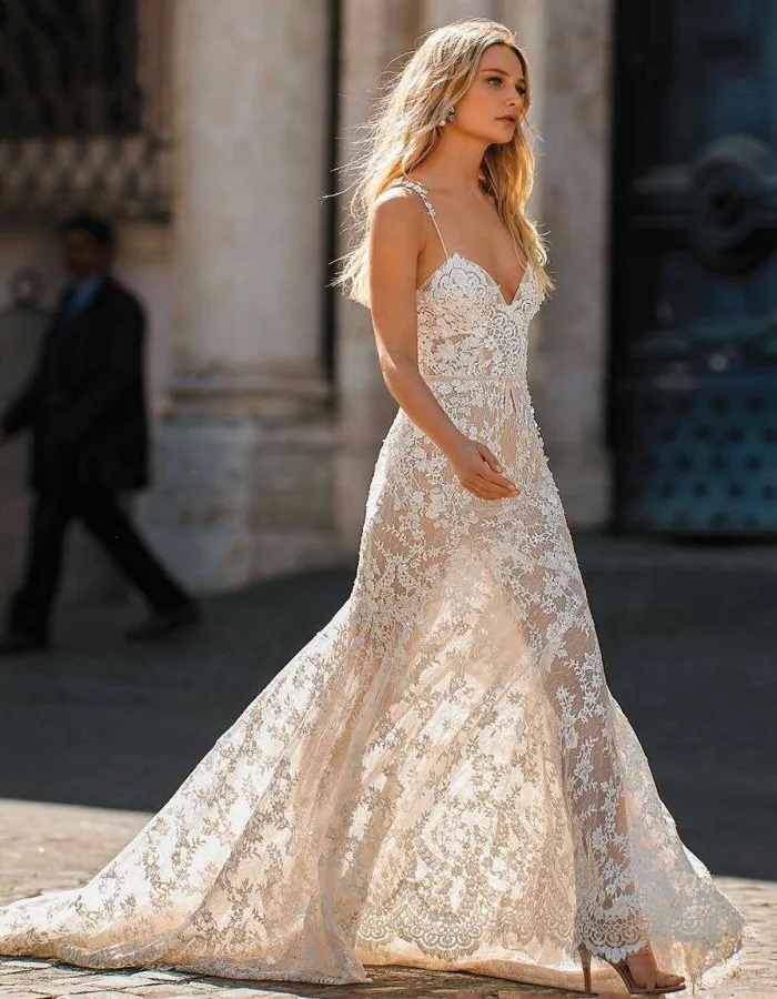 Пикантные прозрачные детское платье силуэта «русалка» свадебное платье Vestido de Noiva, расшитые блестками, с низким вырезом на спине; с тонкими лямками Boho свадебный наряд