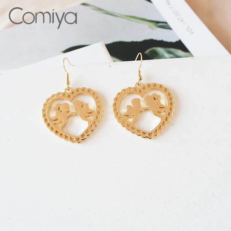 Comiya золотистые серьги подвески сердечко серебряного цвета длинный кулон