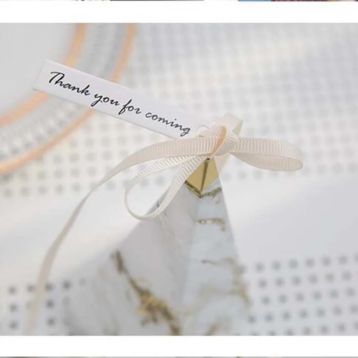 60 шт белый/розовый/синий мраморный узор Пирамида свадебные коробки для детского