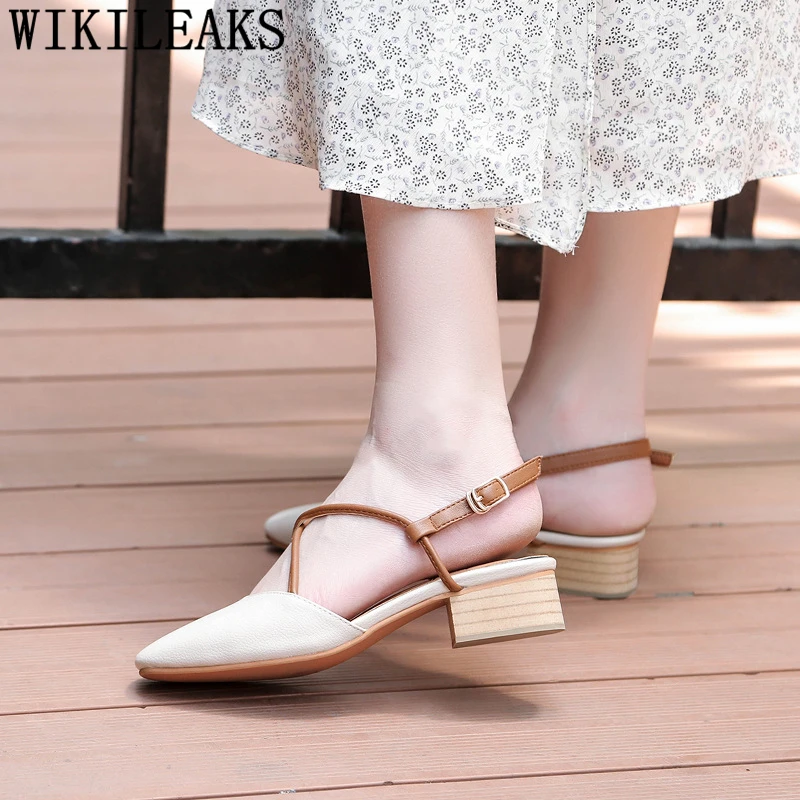 Туфли женские кожаные на низком каблуке босоножки квадратном фетиш лето 2021 |