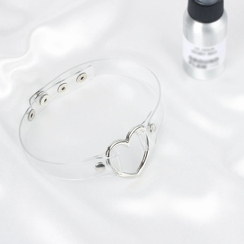 Модное Новое кожаное ожерелье-чокер для женщин Bijoux серебряного цвета Панк сердце подвеска готическое ювелирное изделие женское ожерелье воротник