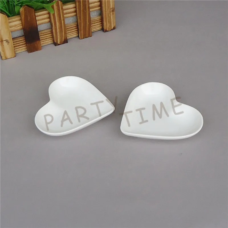 Блюдо в форме сердца фарфоровое Белое Мини блюдо сервировочное | Дом и сад