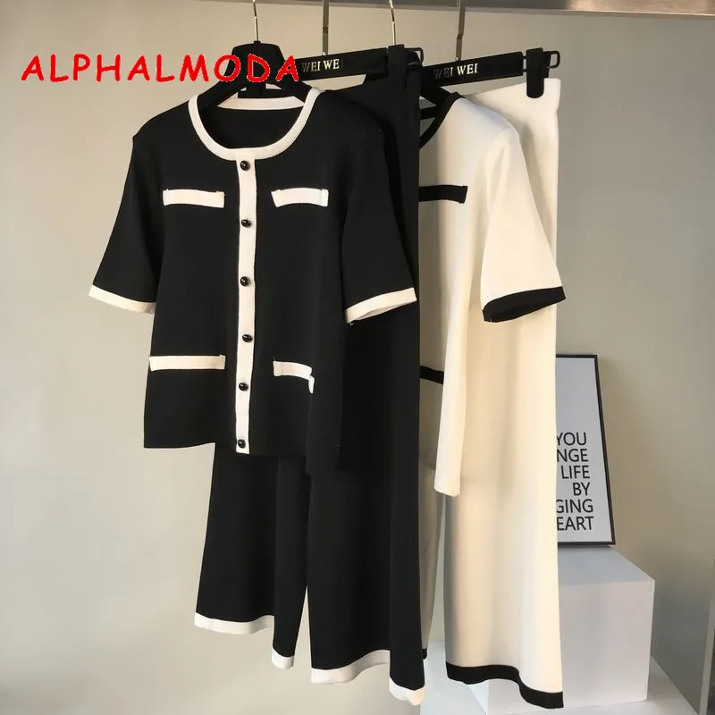 ALPHALMODA вязаный костюм с круглым вырезом и короткими рукавами + широкие брюки из