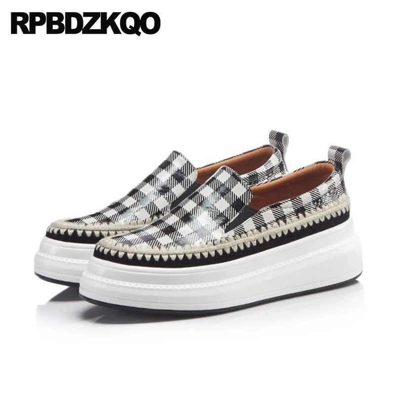 

Loafers Platform Black And White Wide Fit Shoes Ladies Creepers Printed Patent Leather Plaid Women Japanese Muffin Gingham Wedge