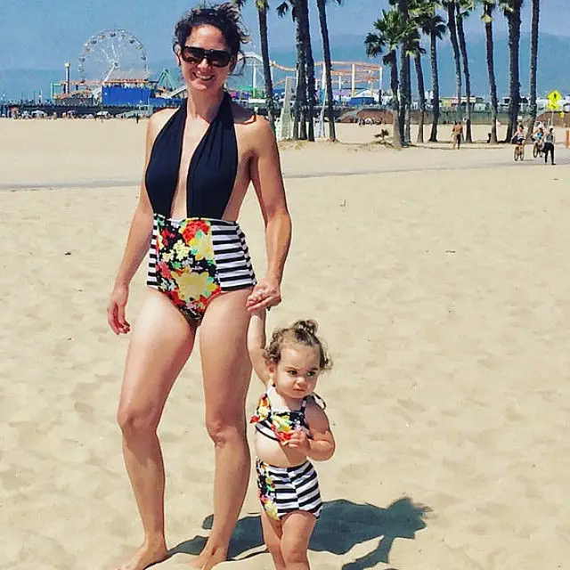 2017 Monther&ampDaughter Womens&ampBaby Girls One-piece Suits Family Match Bikinis Swimwear Swimsuit Women&amp1-6Y Beachwear Belt | Спорт и