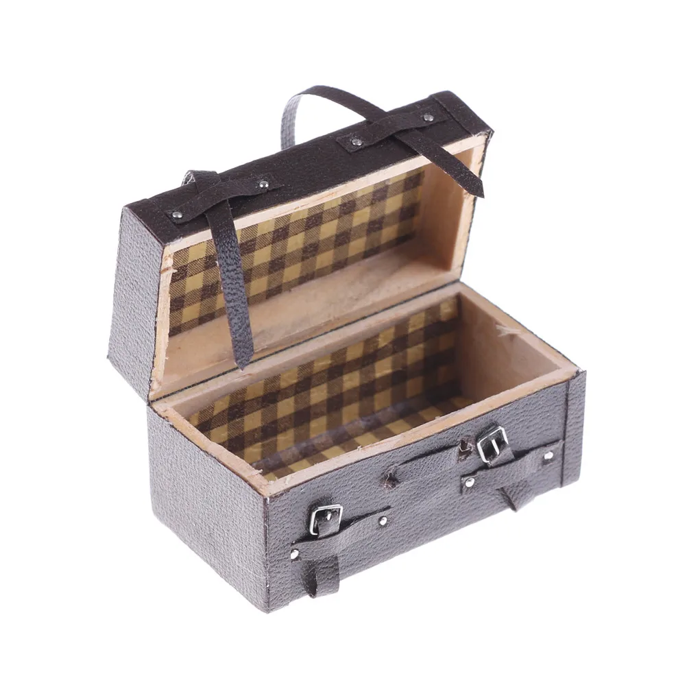 

1pcs RC Car Parts Miniature Luggage Brown Box Case Remote Control Toys for Axial SCX10 TAMIYA TRX-4 1:10 Rock Crawler Decoration
