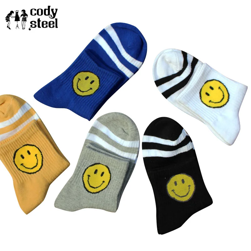 Носки женские хлопковые Модные Цветные короткие носки-трубы с улыбающимся лицом