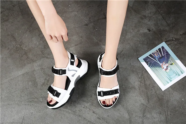 Sandalias mujer/ г.; обувь; женские босоножки на платформе; сезон лето; Новинка; модная Брендовая женская обувь на массивном каблуке; chaussures femme; пляжные сандалии