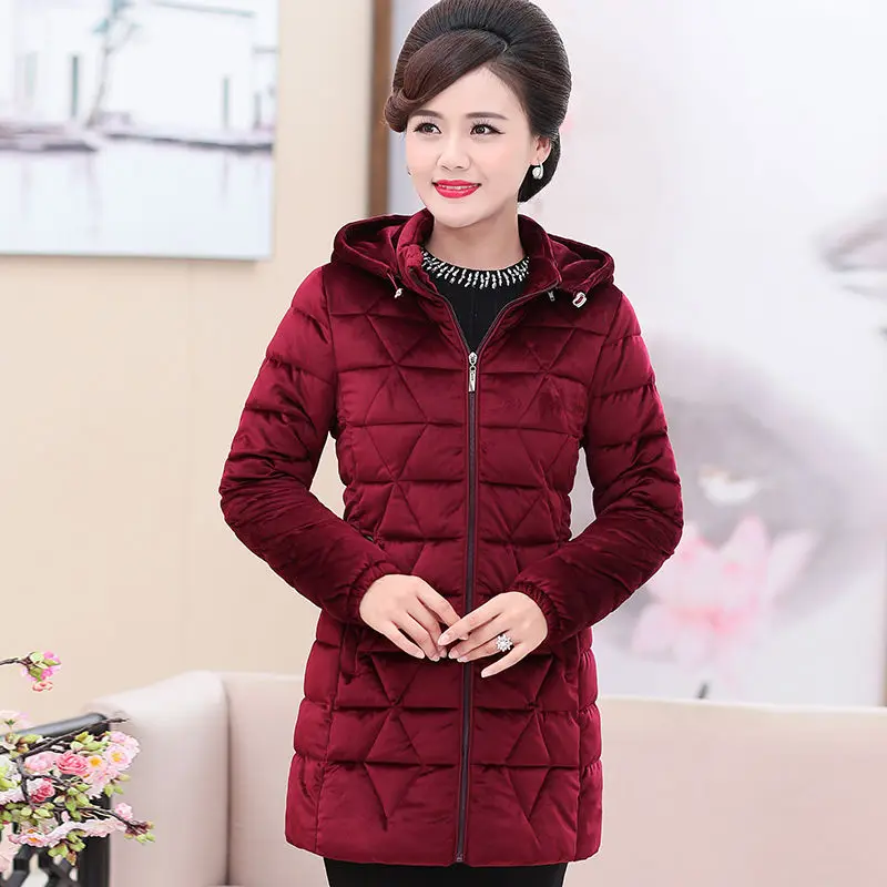 Парка женская с хлопковой подкладкой повседневная капюшоном на осень и зиму