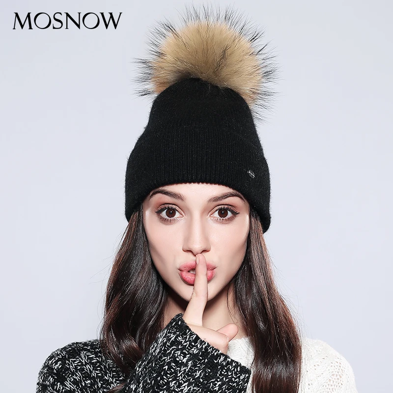 Зимние шапки для женщин элегантные осенне зимние 2019 енот мех помпоны шерсть