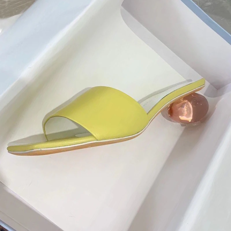 Женские шлепанцы из натуральной кожи прозрачные на каблуке с открытым носком и