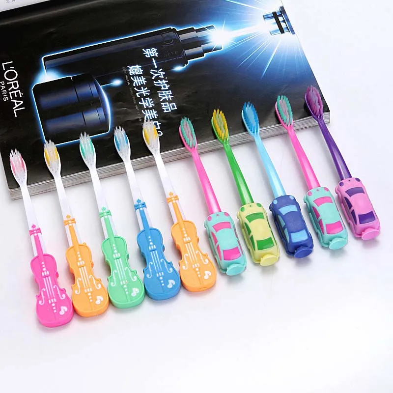 Детские комплекты одежды из 3 предметов с рисунками героев мультфильмов рисунок