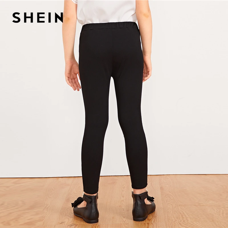 SHEIN kids/однотонные штаны для девочек с эластичной резинкой на талии; детская одежда; коллекция года; сезон весна; зауженные брюки с двумя пуговицами; повседневные Леггинсы