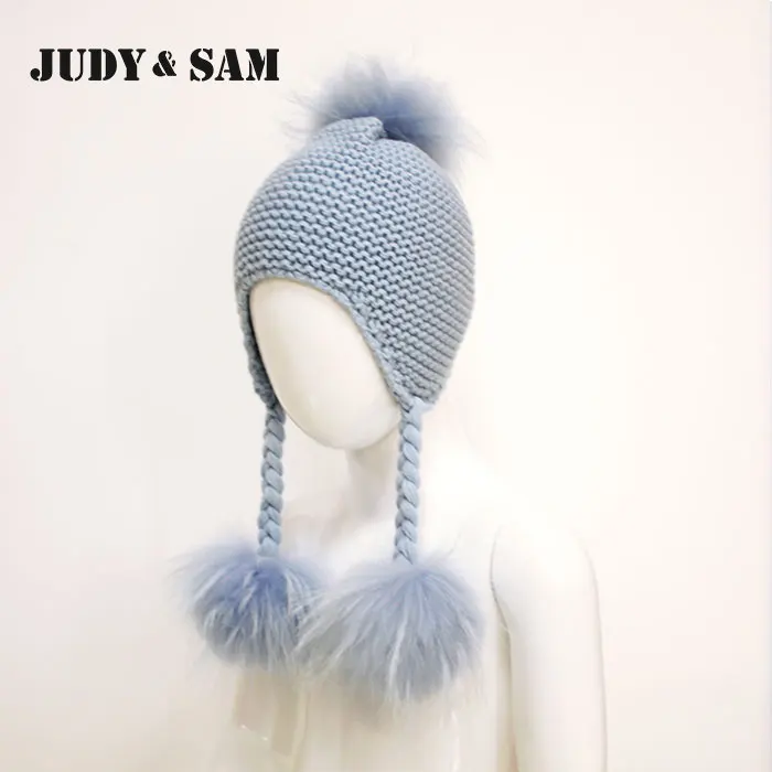 Унисекс.Мягкий полушерстяные трикотажные шапки с помпончиками для детей. 12