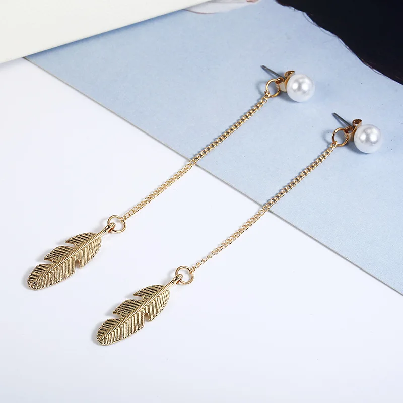Женские серьги с подвеской в виде золотого пера длинные жемчужные