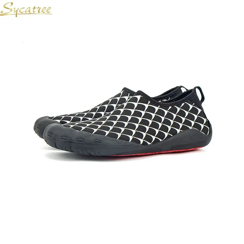 Sycatree Summer Men's Water Shoes fish scale Five Finger Swimming Barefoot Skin Seaside Male Surfing Beach Gym Yoga | Спорт и