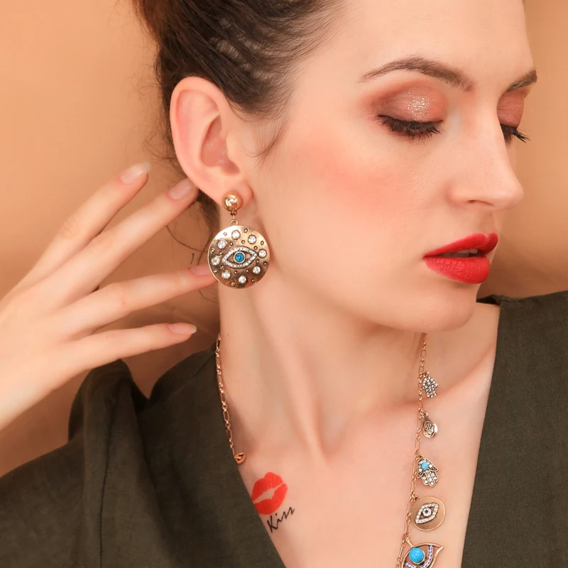 Геометрические круглые изысканные серьги подвески balanдостаточно с кристаллами и