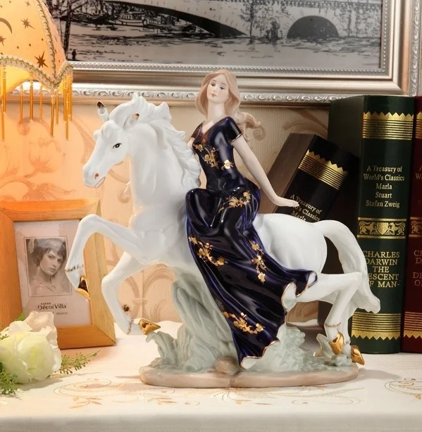 Старинный фарфор Красота Девушка на Статуэтка Лошадь керамическая Дамская