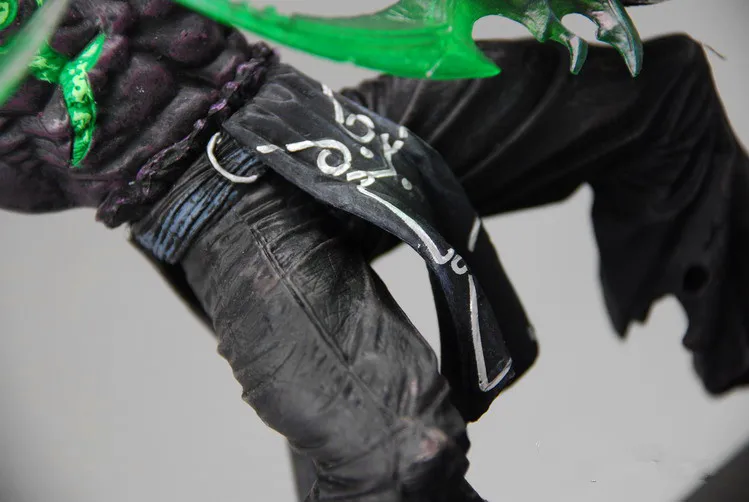 Экшн фигурка Wow Demon Hunter DC Unlimited Series 5 13 дюймов в коробке|Игровые фигурки и