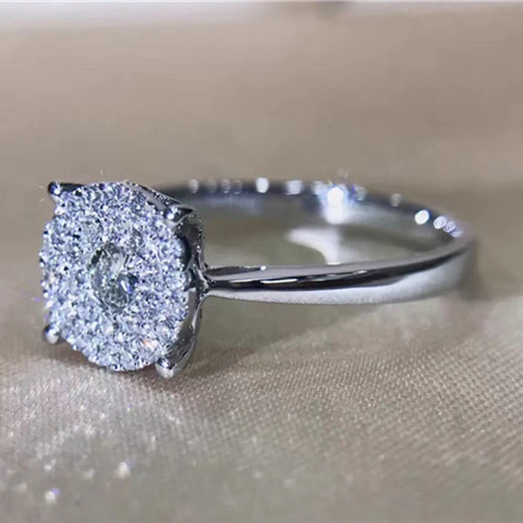 Lasamero 0.087ct Круглый Cut Сертифицированный природных кольцо с бриллиантом акценты 18 К