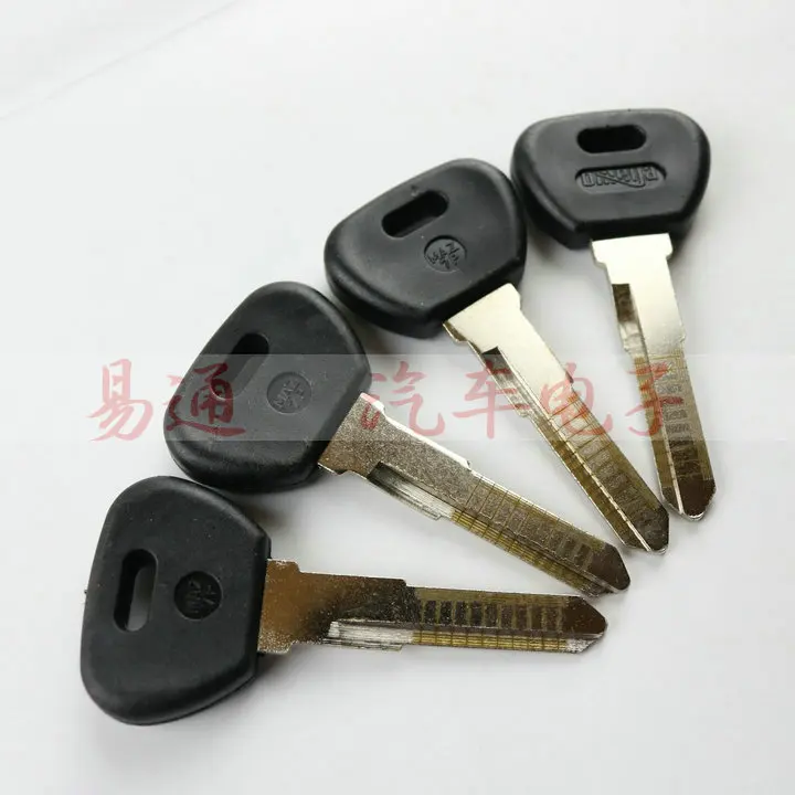 

2pcs/lot MAZ24 Engraved Line Key For Mazda 3 haima Blank Key Replacement