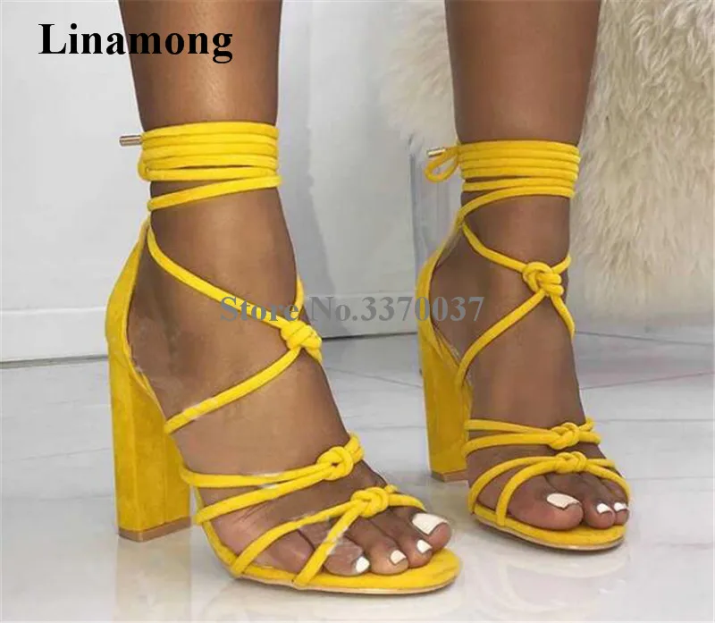 

Босоножки женские замшевые с открытым носком, элегантные сандалии-гладиаторы на толстом каблуке, на шнуровке, с ремешком на щиколотке, цвет ...