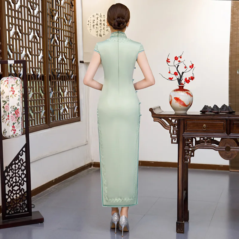 

Plus Size S-4XL Long Cheongsam Vintage Chinese style Dress 2019 Fashion Womens Rayon Qipao Slim Party Dresses Button Vestido