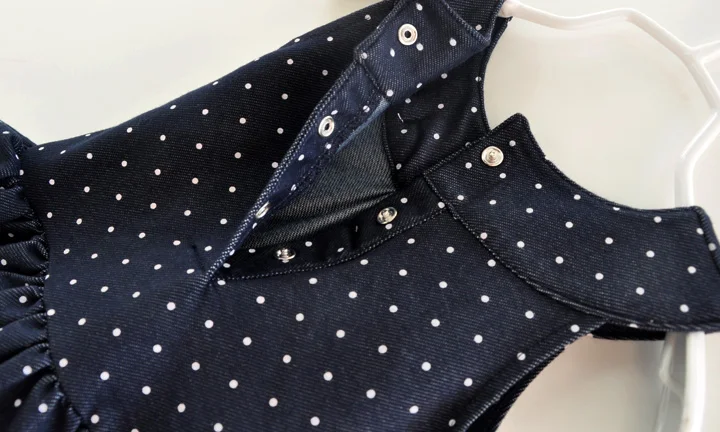 Детский комбинезон из имитирующего джинсы летние комбинезоны в горошек без