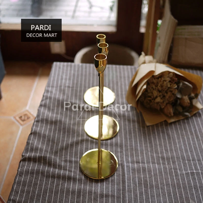 Совершенно новый простой и роскошный золотой подсвечник тюльпана металлический