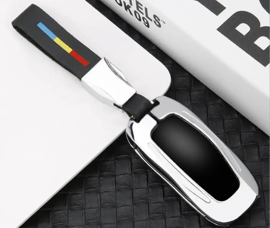 

Gift High Quality Car Galvanized Alloy Key Holder Cover Case Pocket Chain For Tesla Model S Model 3 Smart Key Protection