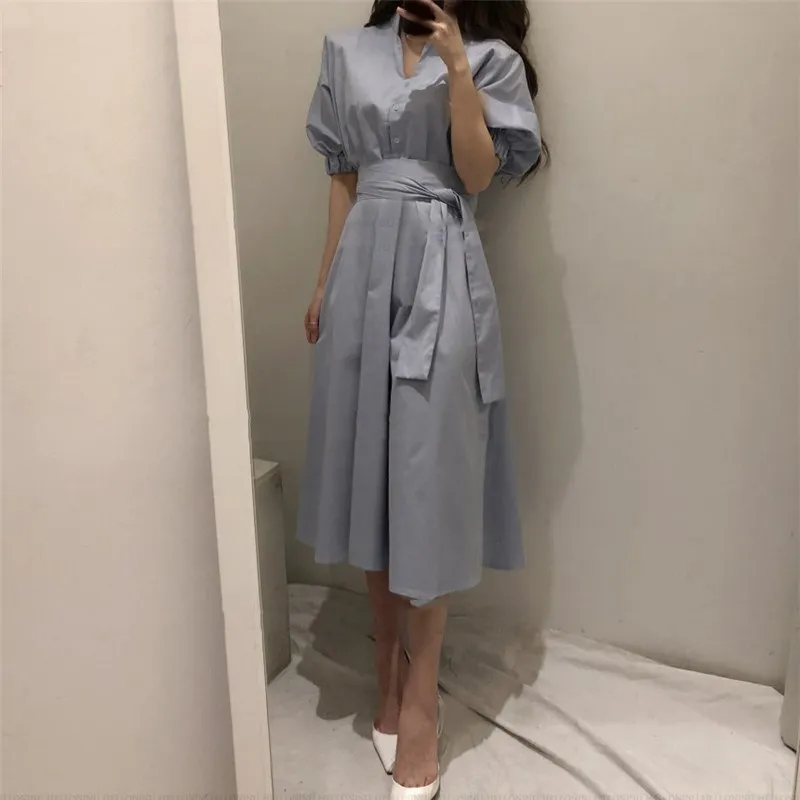 Платье женское повседневное однотонное с рукавом-фонариком коротким рукавом