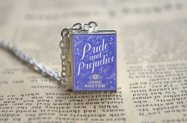 Обложка медальон в виде книги гордости и предсказаний ожерелье брелок