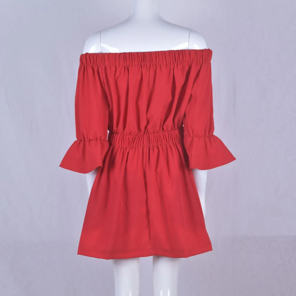 Женское праздничное платье с расклешенным рукавом и открытыми плечами летнее